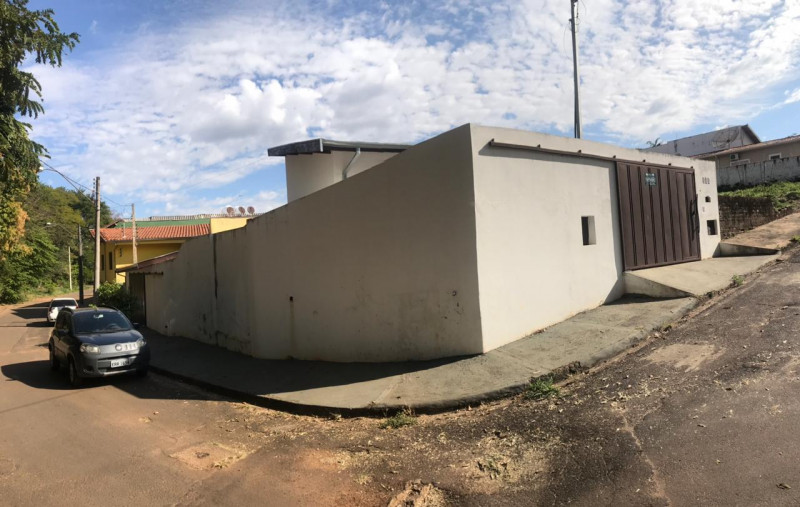 Casa à venda Colina Verde com 160m² e 2 quartos por R$ 310.000 - 1485455235-2232ec5c-5bf2-4c90-9e83-8a4c5670578c.jpeg
