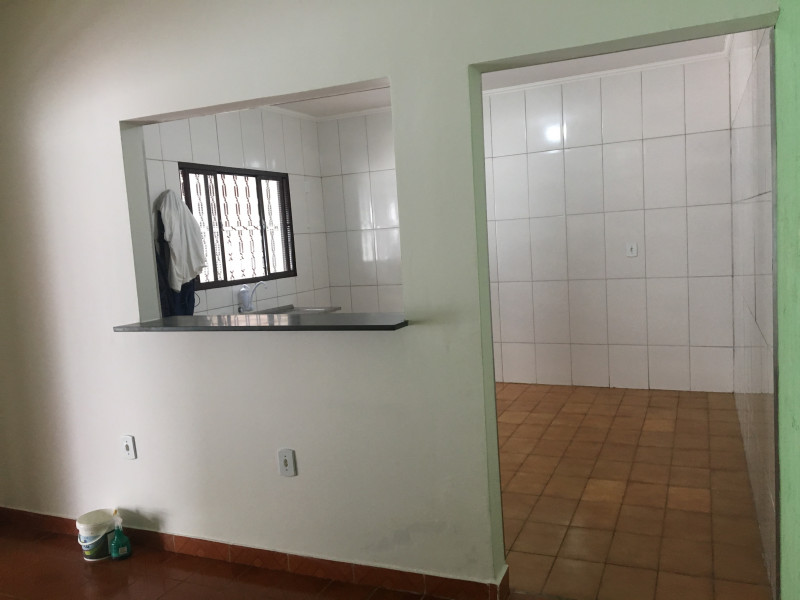 Casa à venda Colina Verde com 160m² e 2 quartos por R$ 310.000 - 1718137317-d317f4ce-3ff1-4629-8b0a-5f56fc2c70b8.jpeg