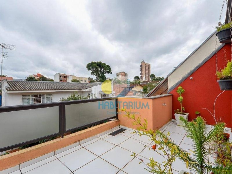 imóvel com 168m² - Tingui - Curitiba