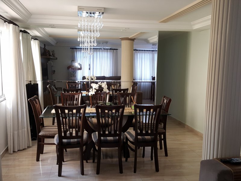 imóvel com 185m² - Xaxim - Curitiba