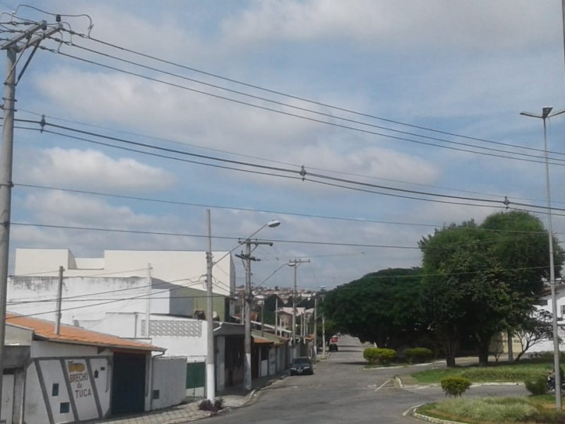 Comercial para alugar Terra Nova com 150m² e  quartos por R$ 1.600 - 1196994217-salao6.jpeg