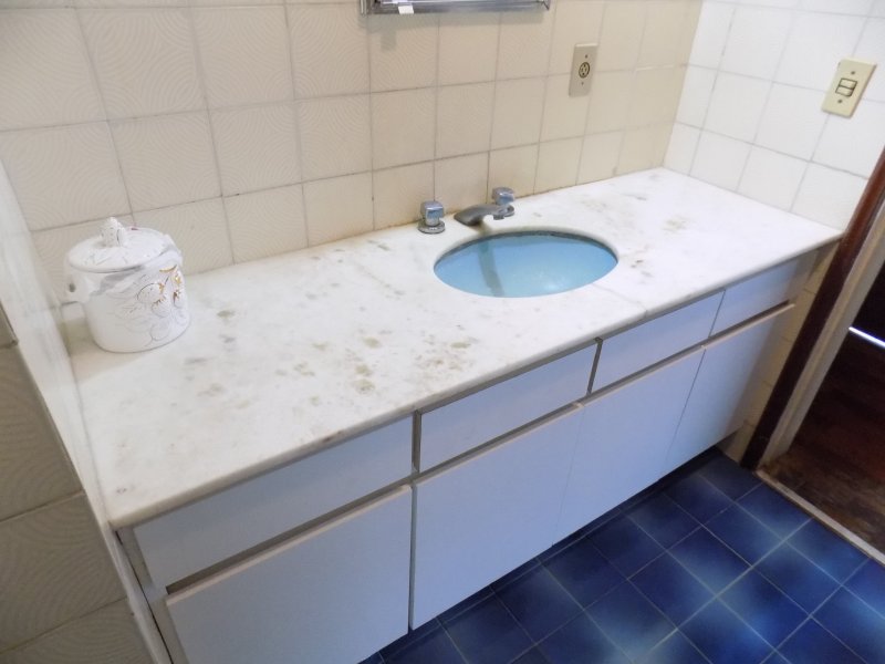 Apartamento à venda Tijuca com 100m² e 4 quartos por R$ 650.000 - 905653867-banheirosocial2.jpg
