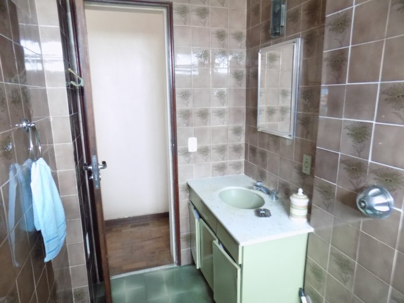 Apartamento à venda Tijuca com 100m² e 4 quartos por R$ 650.000 - 957085592-banheirosuite2.jpg