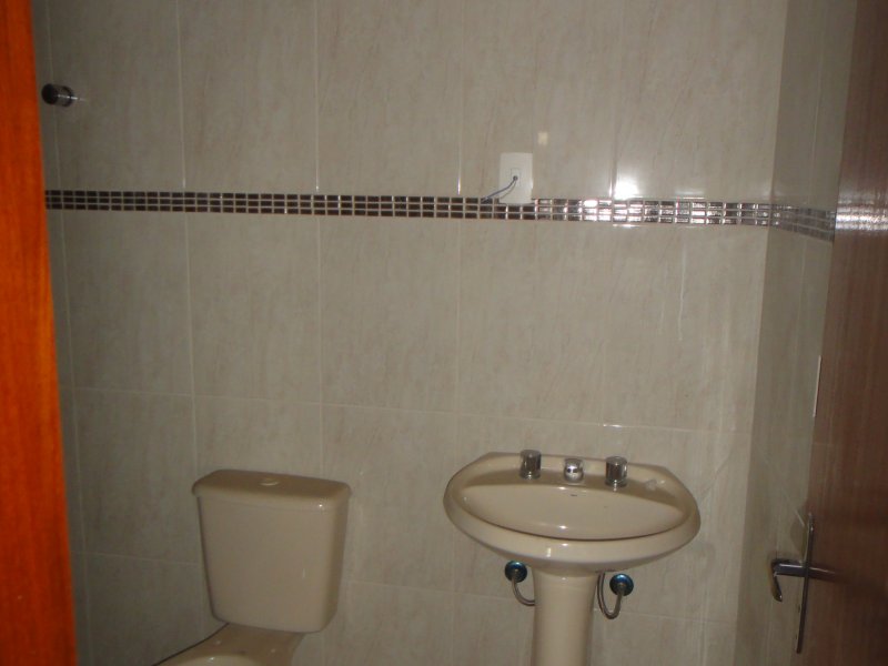Apartamento à venda Vila Cachoeirinha com 93m² e 2 quartos por R$ 280.000 - 1841457171-f11-banheiro.jpg