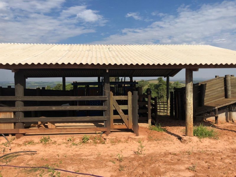 Sítio à venda Irmãos Camolesi com 22m² e 2 quartos por R$ 1.700.000 - 91563514-e6685fc6-a7c1-42c7-9a3e-a171d49a3813.jpeg