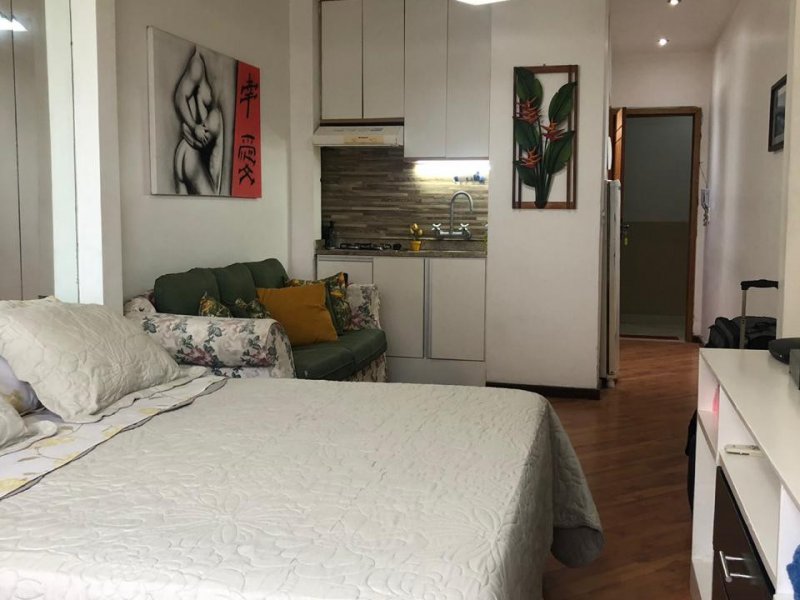 Apartamento à venda Copacabana com 30m² e 1 quarto por R$ 750.000 - 1727126523-f6c6f1a9-0dc2-468f-9709-f6ae648e5ca9.jpeg