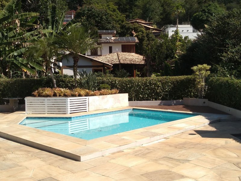 Casa à venda Engenho do Mato com 630m² e 4 quartos por R$ 1.300.000 - 1201926067-piscina.jpeg