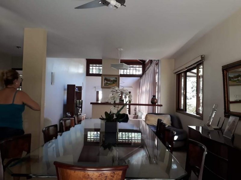 Casa à venda Engenho do Mato com 630m² e 4 quartos por R$ 1.300.000 - 1504805286-sala-de-jantar.jpg