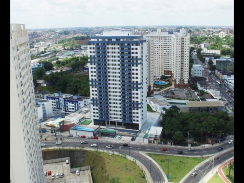 Apartamento à venda Pernambués com 67m² e 2 quartos por R$ 426.000 - 247944306-predio-todo.jpg