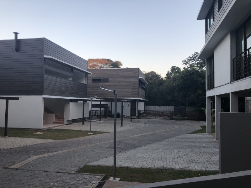 imóvel com 244m² - Granja Viana - Cotia