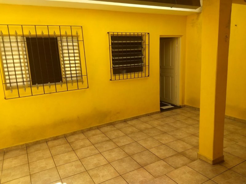 Casa à venda Jardim Tango com 94m² e 2 quartos por R$ 350.000 - 1915697538-img-20190413-wa0025.jpg