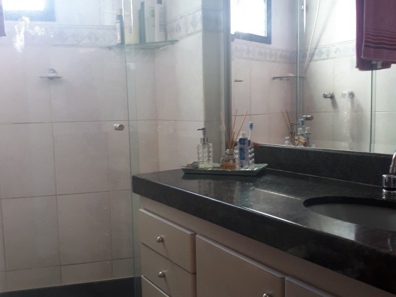 Cobertura à venda Cidade Nova com 275m² e 4 quartos por R$ 1.500.000 - 615286066-banho-social.jpg