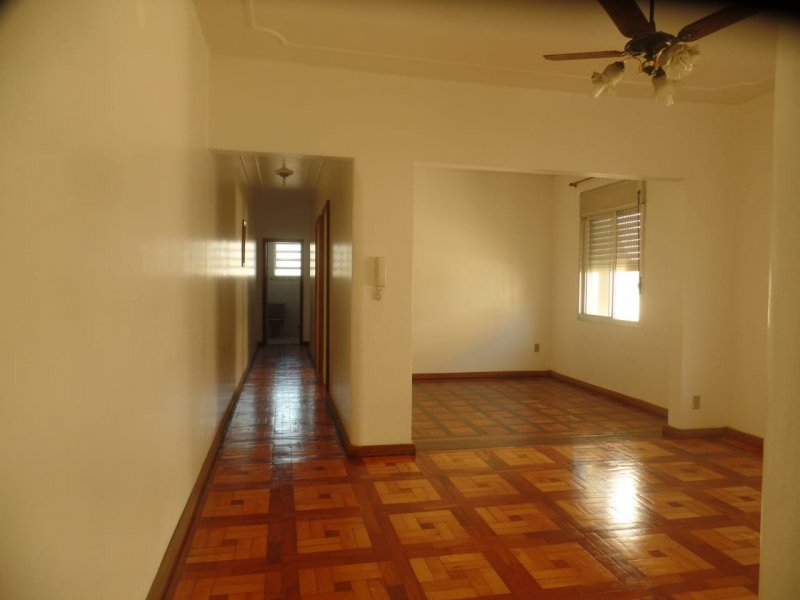 Apartamento à venda Medianeira com 101m² e 3 quartos por R$ 270.000 - 615412941-inbound388248064759300219.jpg