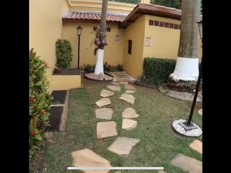 Casa de condomínio à venda Horto Florestal com 144m² e 3 quartos por R$ 410.000 - 1534433295-150652cf-f3b5-40f8-ba70-c4ac4ac10453.png