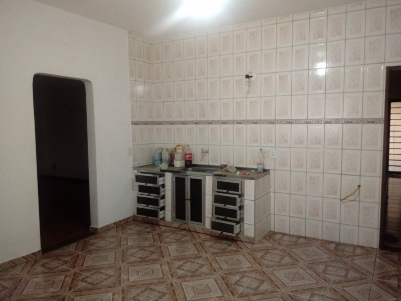 Casa à venda Vila Boa Vista com 250m² e 3 quartos por R$ 310.000 - 1000226878-20200102-164218.jpg