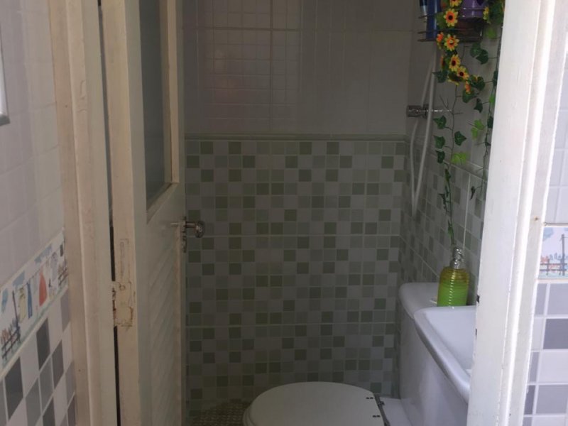 Apartamento à venda Jardim Marajoara com 63m² e 2 quartos por R$ 420.000 - 1360418047-banheiro-servico.jpeg