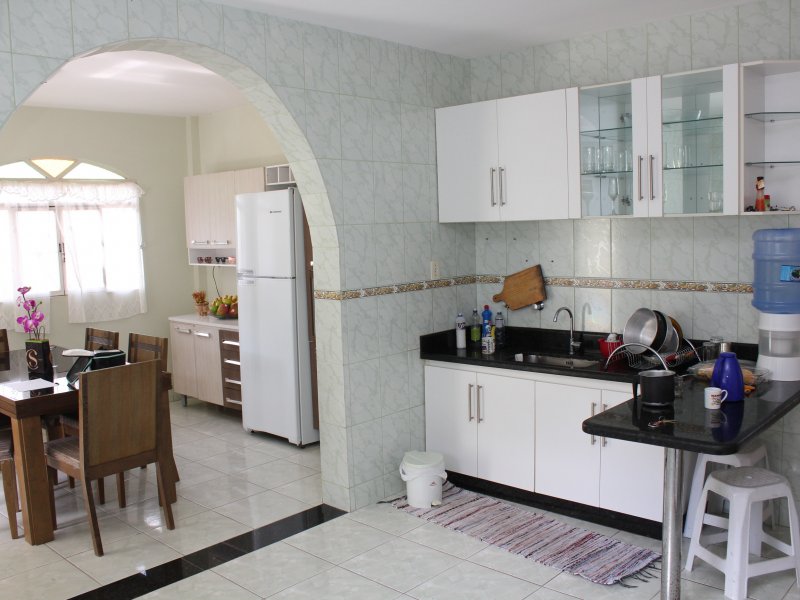 Casa à venda Machado com 300m² e 6 quartos por R$ 700.000 - 1311774562-sala-e-copacozinha.JPG
