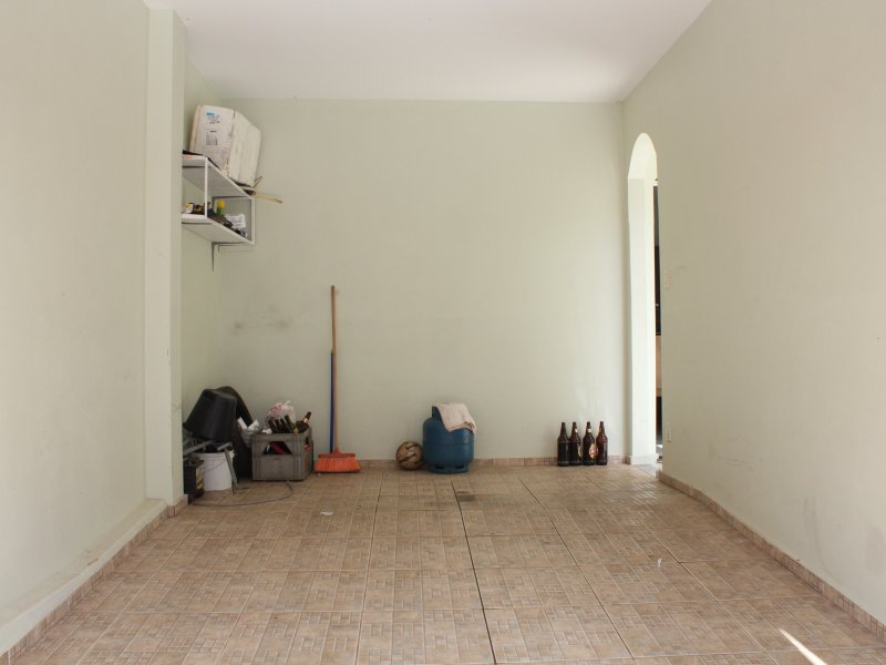 Casa à venda Machado com 300m² e 6 quartos por R$ 700.000 - 1364556153-garagem.JPG