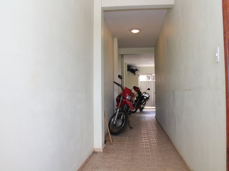 Casa à venda Machado com 300m² e 6 quartos por R$ 700.000 - 304508345-lateral-casa.JPG