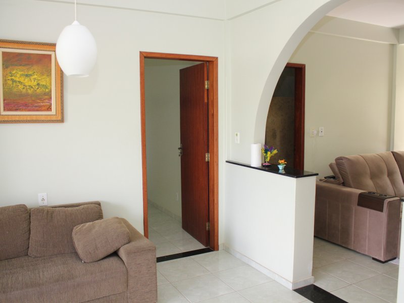 Casa à venda Machado com 300m² e 6 quartos por R$ 700.000 - 848386226-sala-com-copa.JPG