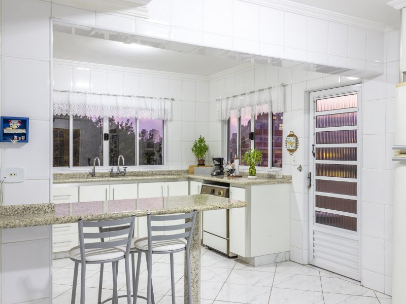 Casa à venda Campo Belo com 250m² e 3 quartos por R$ 1.300.000 - 2025683059-residencia-vecchio-35.JPG