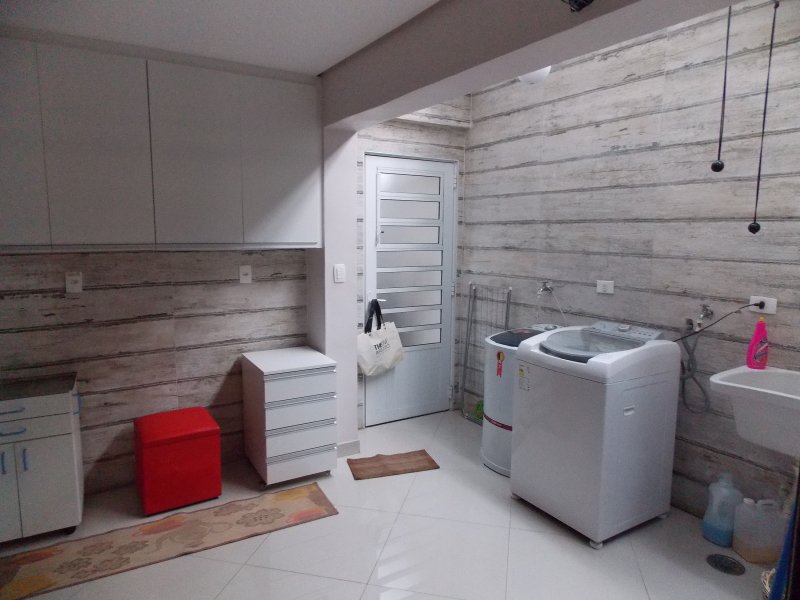 Casa à venda Jardim São Caetano com 280m² e 3 quartos por R$ 1.750.000 - 572229847-areaservico1.jpg