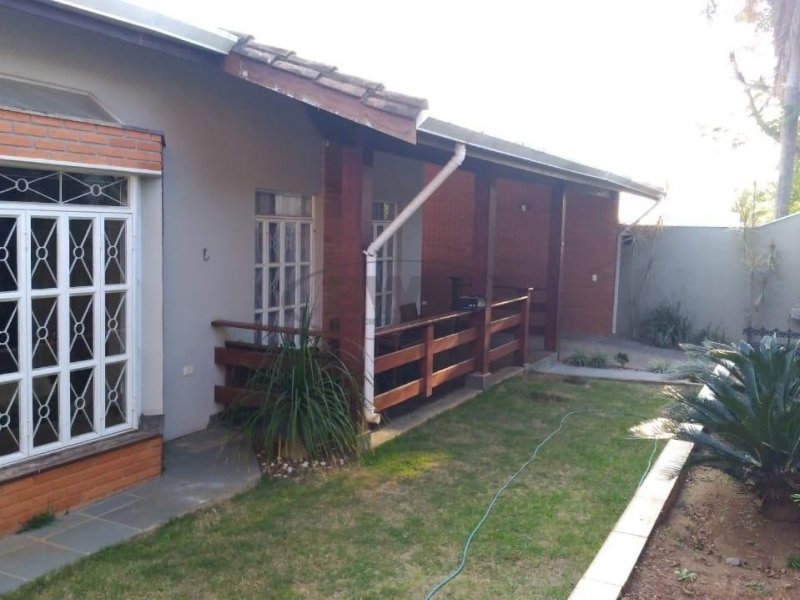 Casa à venda Jardim Bandeirantes com 425m² e 5 quartos por R$ 870.000 - 669225500-imagem-5dc46993c496d550758b49a7-5d57589bbd96d5e2ec8b49e8-imagens-756608.jpg