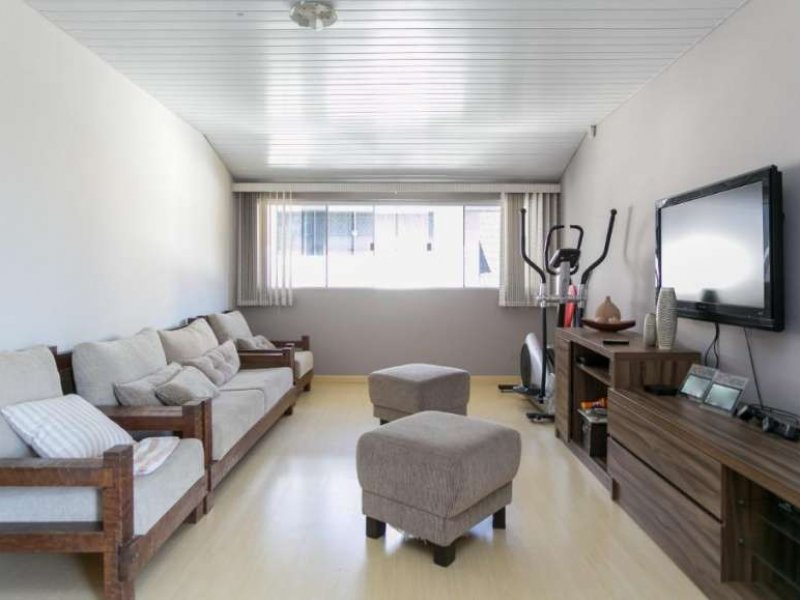 Casa de condomínio à venda Bacacheri com 224m² e 3 quartos por R$ 850 - 1656987050-inbound4149469977227854261.jpg