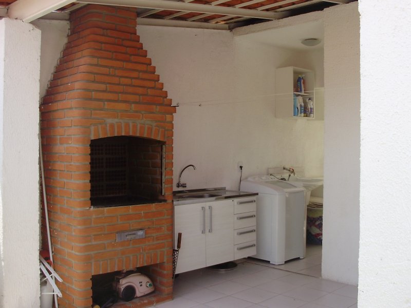 Casa de condomínio à venda Wanel Ville com 68m² e 3 quartos por R$ 299.000 - 1772841623-quintal-4.JPG