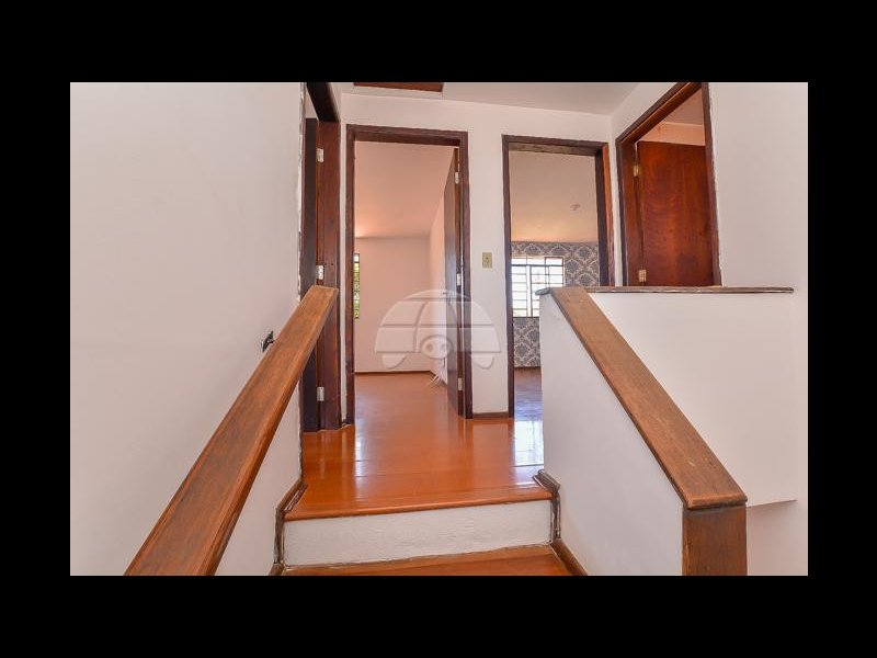 Casa à venda Boa Vista com 177m² e 4 quartos por R$ 480.000 - 2072805417-hall-e-escada-acesso-superior.jpg