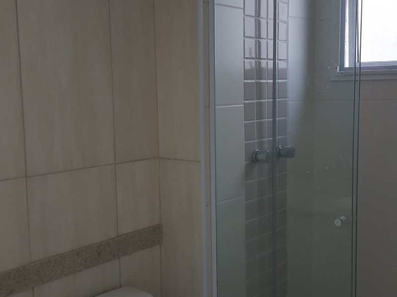 Apartamento à venda Parque Beatriz com 80m² e 3 quartos por R$ 450.000 - 905229244-18-banheiro-suite-2.jpg