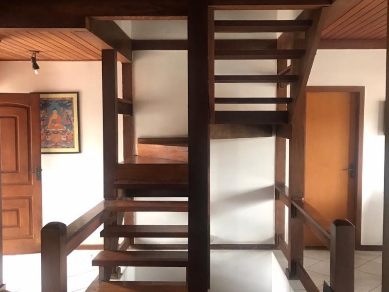 Casa de condomínio à venda Taquara com 214m² e 4 quartos por R$ 560.000 - 186365694-fotos-escadas-terreo.jpg