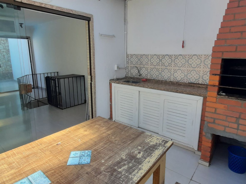 Cobertura à venda Nonoai com 90m² e 1 quarto por R$ 320.000 - a41a1ef6-b2c4-44e0-9f79-b1c821f03590.jpg