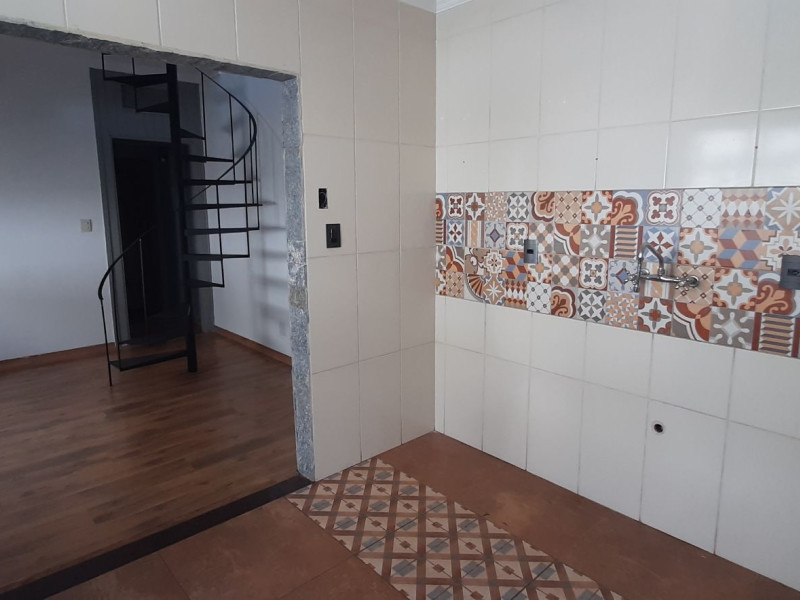 Cobertura à venda Nonoai com 90m² e 1 quarto por R$ 320.000 - b461049b-3671-4d5d-909d-27209fec5f33.jpg