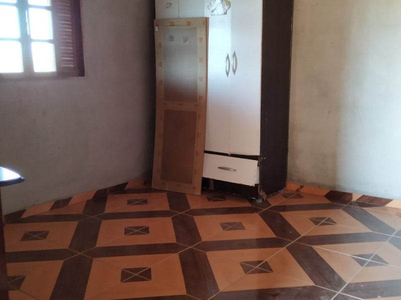 Casa à venda São Francisco de Itabapoana com 175m² e 3 quartos por R$ 120.000 - 1757896063-5096691a-7fa8-4bbf-8d75-884ee6112c0e.jpeg