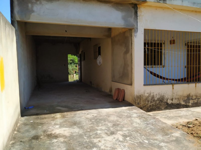 Casa à venda São Francisco de Itabapoana com 175m² e 3 quartos por R$ 120.000 - 677428012-f077a109-07ed-489b-b14b-18f9a0db7f70.jpeg