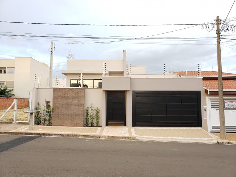 imóvel com 220m² - Parque Universitario - Americana