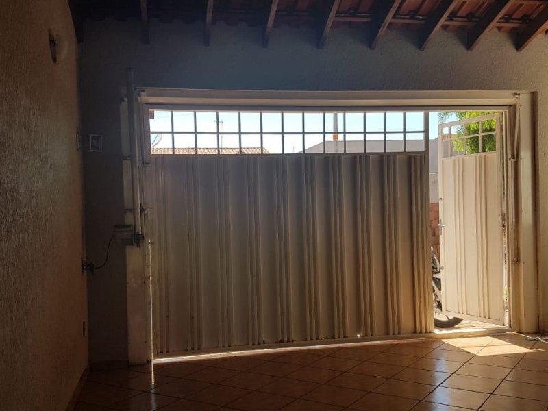 Casa à venda Residencial Parque dos Servidores  com 154m² e 3 quartos por R$ 260.000 - 1113754685-f1a16e3a-ea7d-45fb-afc1-821f978dfa02.jpeg