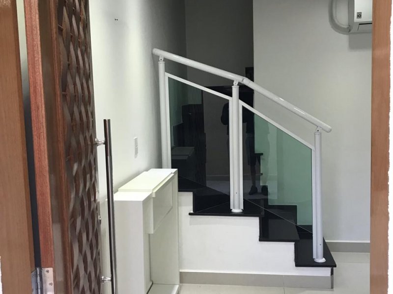 Casa de condomínio à venda Vila Guilhermina com 160m² e 3 quartos por R$ 650.000 - 1405250215-c9bc5339-b1e3-4fa8-9244-04c85e0928d1.jpeg