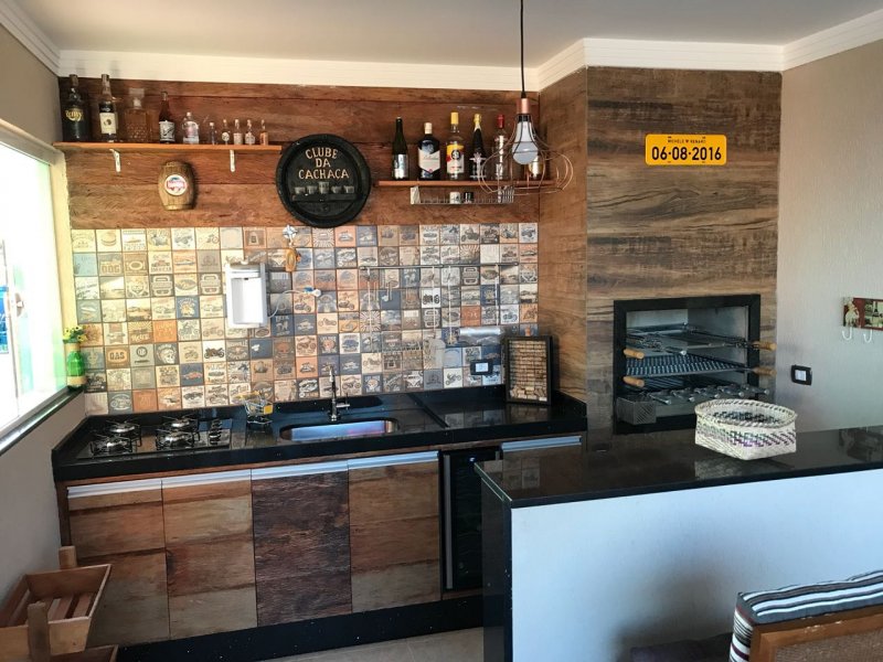 Casa de condomínio à venda Vila Guilhermina com 160m² e 3 quartos por R$ 650.000 - 1611986433-31f8281f-8b61-4a7c-9ae8-c2e5c1b9e8d7.jpeg