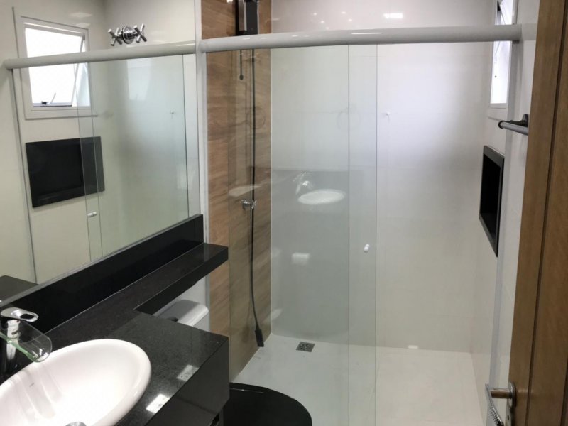 Casa de condomínio à venda Vila Guilhermina com 160m² e 3 quartos por R$ 650.000 - 1877187148-9d4b1399-00ef-41e2-9957-18d4b0108221.jpeg