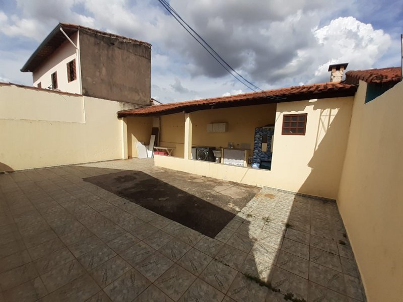 Casa à venda Jardim Roseira com 120m² e 3 quartos por R$ 360.000 - 421259585-3bc9ac2f-f55c-4987-84cc-11ce87460cf2.jpeg