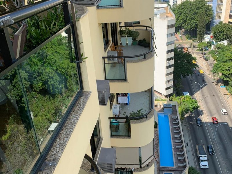 Apartamento à venda Laranjeiras com 80m² e 2 quartos por R$ 1.050.000 - 445724691-fb0672d1-1ed4-4db5-a9fa-ae8ffea3ae44.jpg