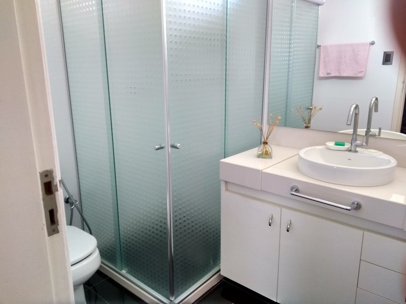 Apartamento à venda Caminho das Árvores com 110m² e 3 quartos por R$ 560.000 - 1109752415-banheiro.jpg