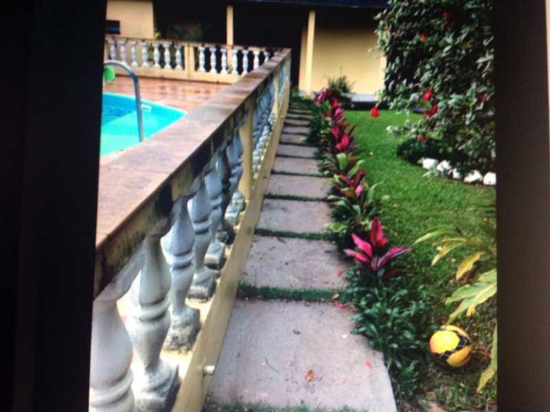 imóvel com 250m² - Centro - Pedro de Toledo