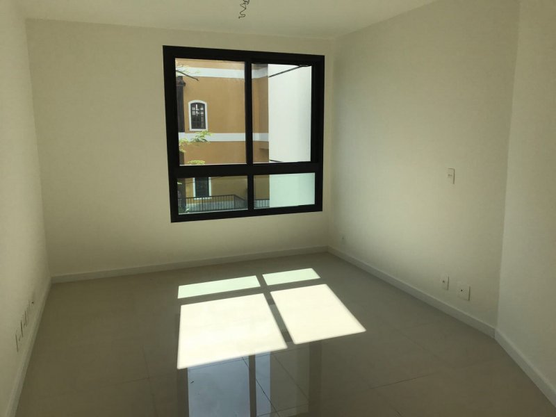 imóvel com 118m² - Jurujuba - Niterói