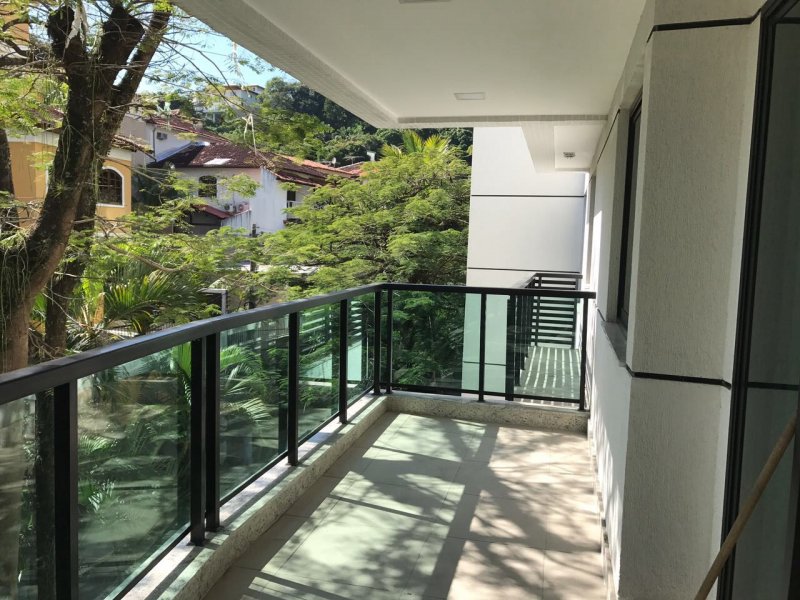 imóvel com 118m² - Jurujuba - Niterói