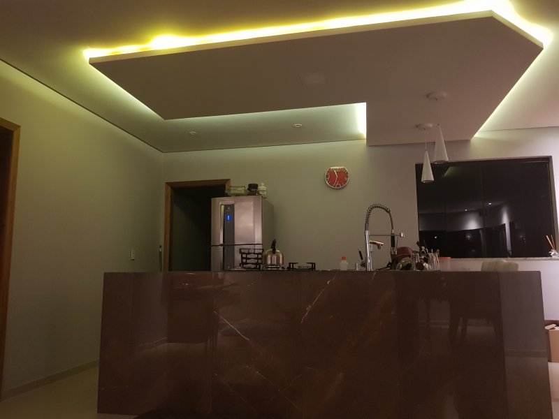Casa à venda Centro com 110m² e 2 quartos por R$ 320.000 - 198266345-20190104-003527.jpg