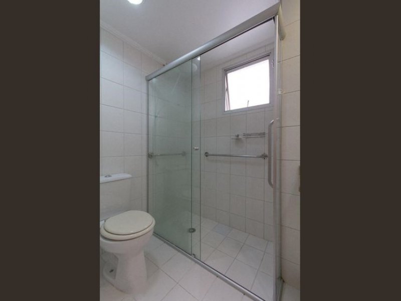 Apartamento à venda Real Parque com 81m² e 2 quartos por R$ 600.000 - 408664290-banheiro-1.jpg