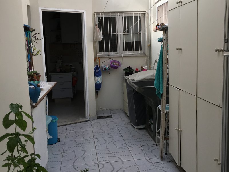 Casa à venda Jardim Aeroporto com 200m² e 3 quartos por R$ 900.000 - 394698675-lavanderia.jpg